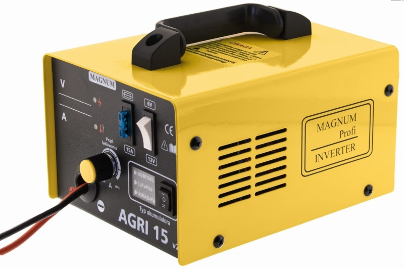 prostownik-inwerterowy-magnum-agri-15-v2-6-12v-15a-230v-pb-agm-gel-lifepo4 (3).jpg